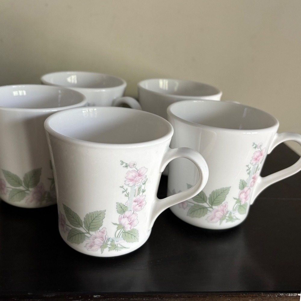 Vintage Corning USA | Veranda | Set‎ of 5 Coffee Mugs | Floral White Ceramic